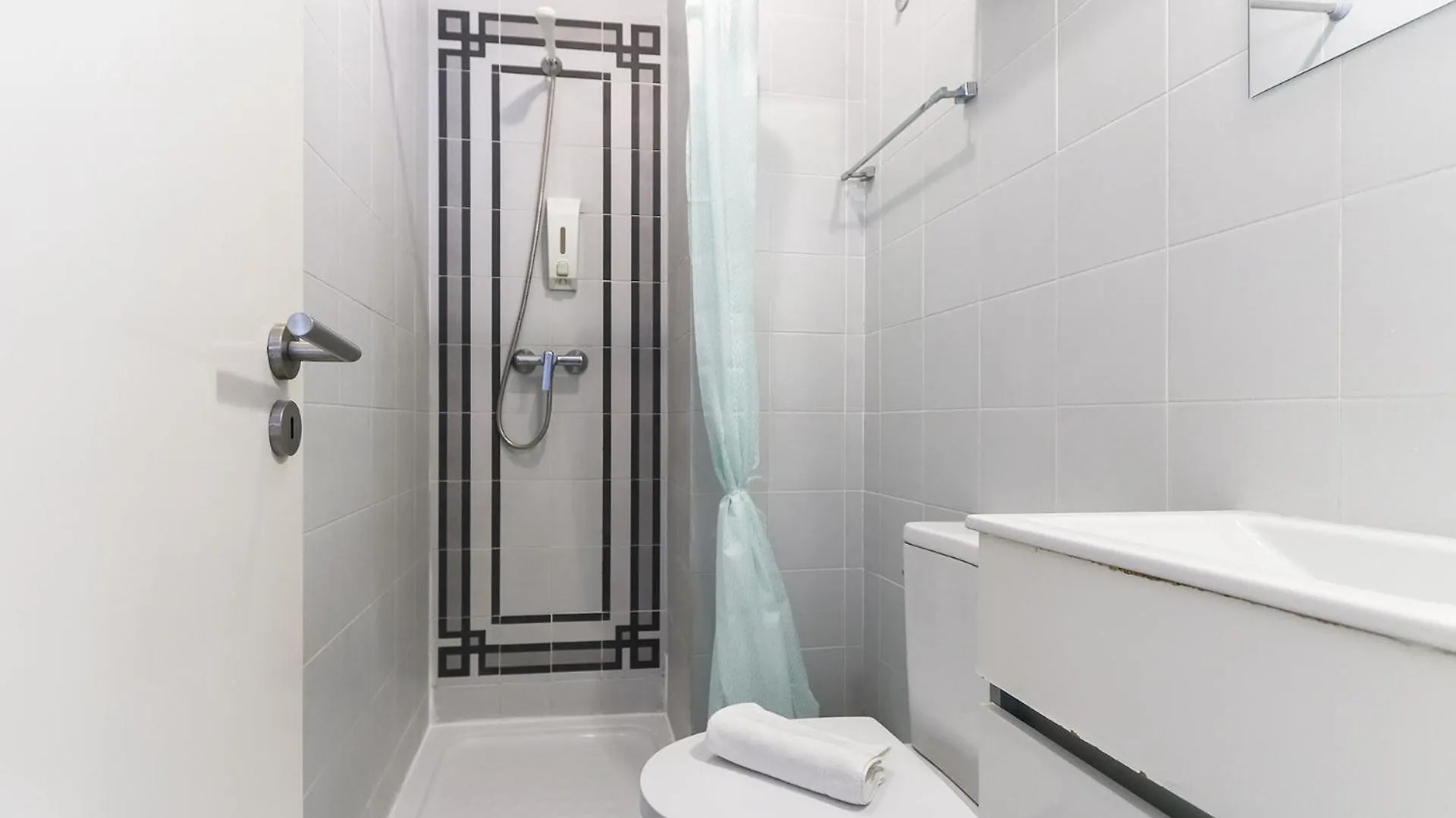 Downtown Vintage Suites By Homing Лиссабон Гостевой дом