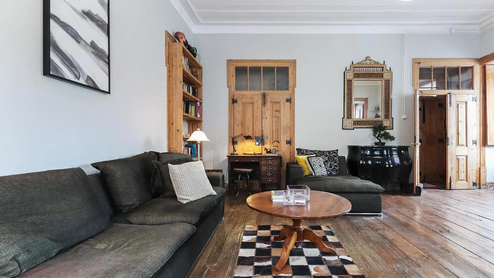 Downtown Vintage Suites By Homing Лиссабон Португалия